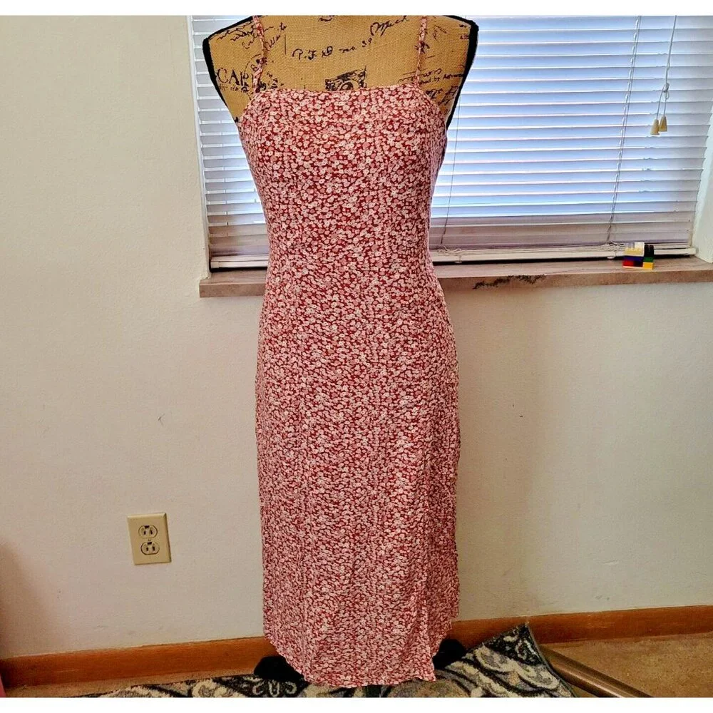 Aeropostale Floral Dress Spaghetti Straps Criss Cross Back Feminine Cottage Core